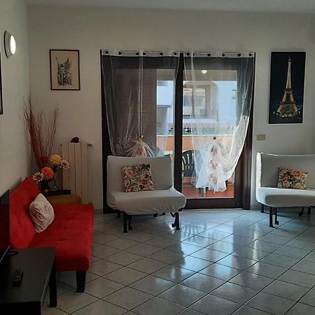 Pressi Aeroporto Costa Smeralda Ольбия Экстерьер фото